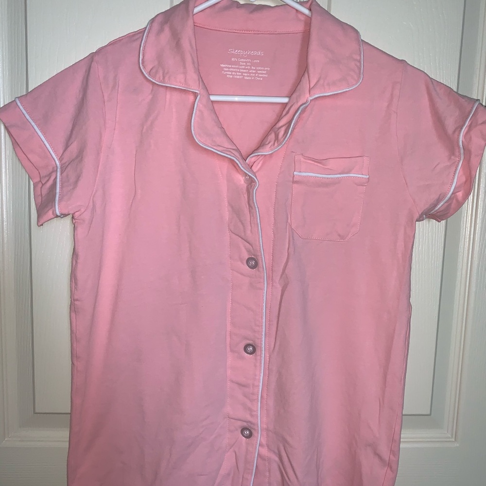 BRAND NEW - PAJAMA SET - TOP & BOTTOMS!